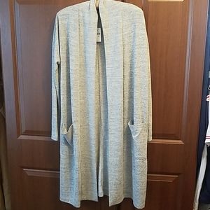 Grey cardigan